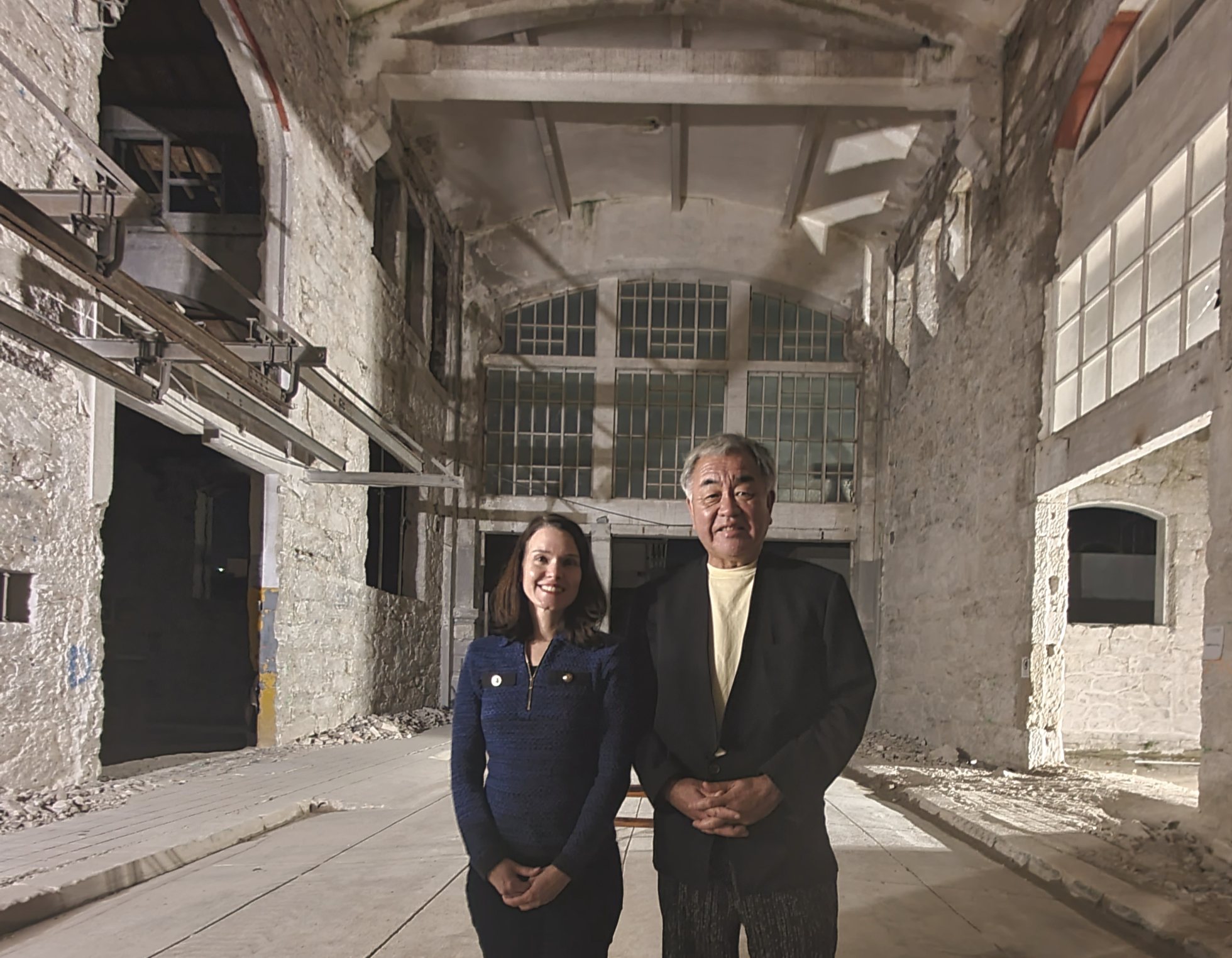 Diana Del-Negro with Kengo Kuma at the M-ODU site